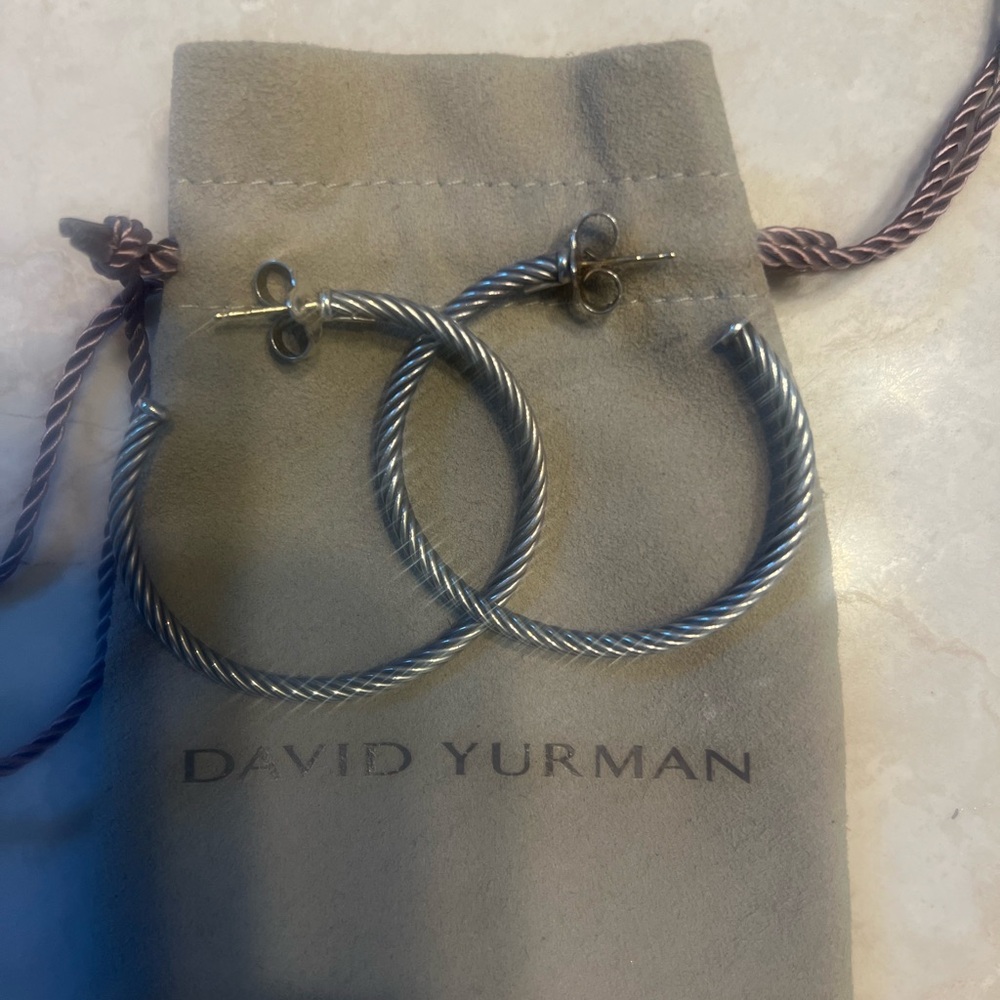 David Yurman medium silver hoop earring with bag